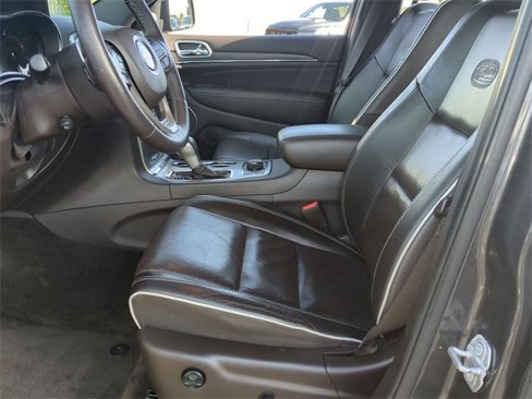 Used 2018 Jeep Grand Cherokee Overland image 15