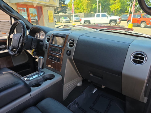 Used 2004 Ford F150 Lariat image 19