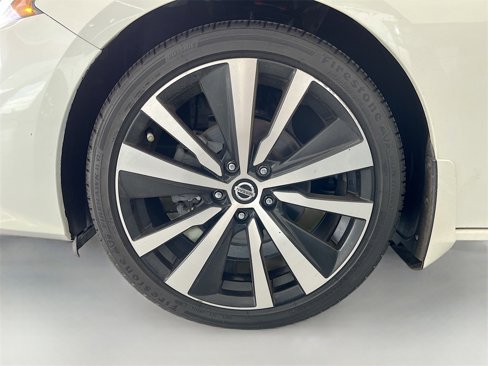 Used 2020 Nissan Altima 2.5 Platinum image 31
