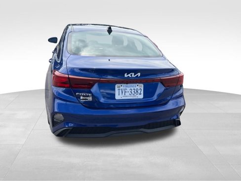 Used 2023 Kia Forte LXS w/ LXS Technology Package image 4