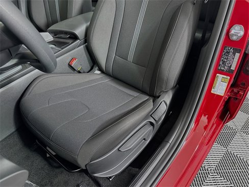 New 2025 Hyundai Elantra SE image 24