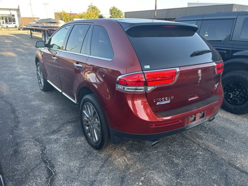 Used 2014 Lincoln MKX AWD w/ Equipment Group 102A image 5