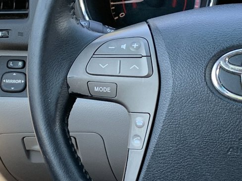 Used 2009 Toyota Highlander Limited image 11