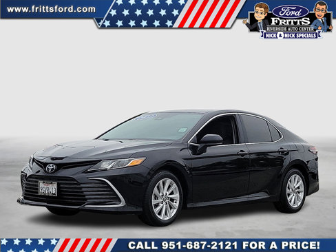 Used 2023 Toyota Camry LE image 1