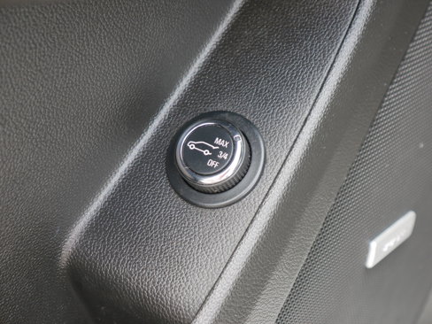 Used 2022 Chevrolet Traverse LT w/ LT Premium Package image 42