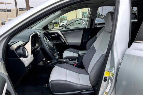 Used 2015 Toyota RAV4 XLE image 14