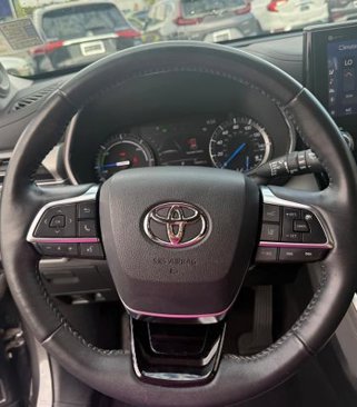 Used 2021 Toyota Highlander Platinum image 16