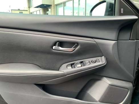 Used 2024 Nissan Sentra SV image 20