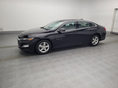 Used 2022 Chevrolet Malibu LS image 2