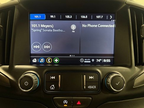 Used 2023 GMC Terrain AT4 image 19