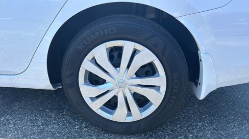 Used 2024 Nissan Versa S w/ Trunk Package image 12
