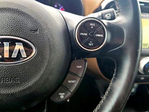 Used 2016 Kia Soul + w/ Audio Package image 24