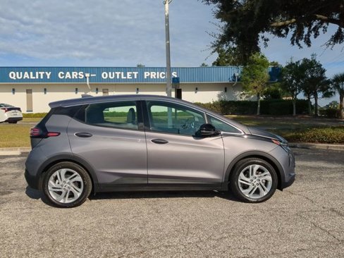 Used 2022 Chevrolet Bolt LT image 3