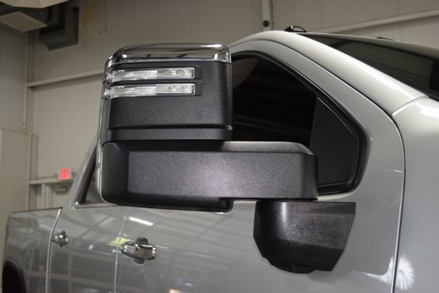 Used 2022 Chevrolet Silverado 2500 High Country w/ Technology Package image 13