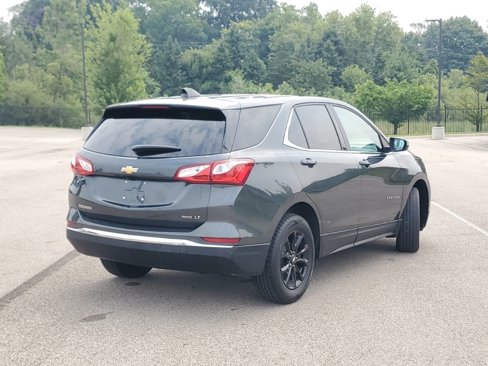 Used 2019 Chevrolet Equinox LT w/ Driver Convenience Package image 2
