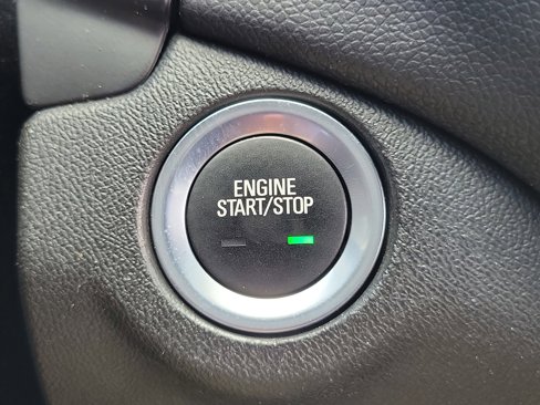 Used 2018 Chevrolet Equinox LT image 31