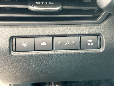 Used 2020 Nissan Altima 2.5 Platinum image 10