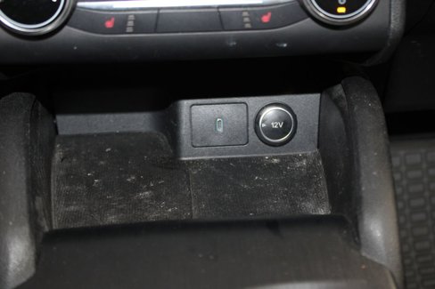 Used 2020 Ford Escape SE image 32