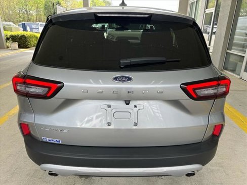 Used 2023 Ford Escape Active image 11