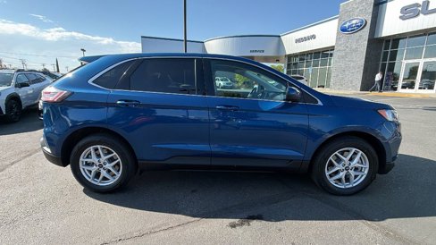 Used 2022 Ford Edge SEL image 3