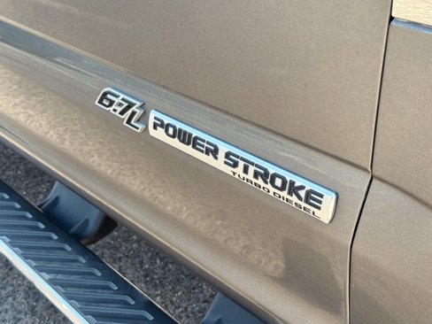 Used 2017 Ford F350 Lariat w/ Tow Technology Bundle image 12
