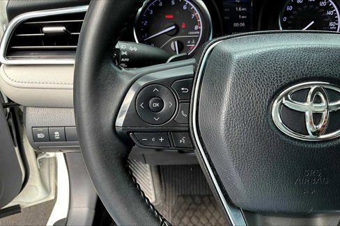 Certified 2018 Toyota Camry SE image 21