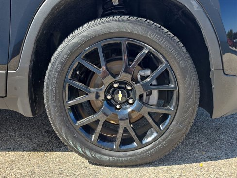 Certified 2022 Chevrolet Trax LT w/ Midnight Edition image 34