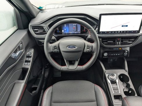 New 2025 Ford Escape ST-Line w/ Tech Pack #1 image 17