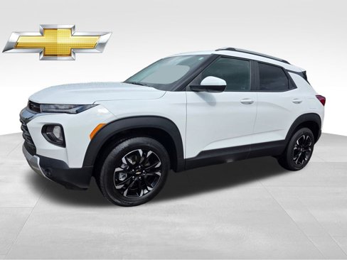 Certified 2023 Chevrolet TrailBlazer LT image 2