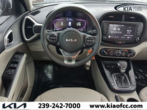 Certified 2023 Kia Soul LX image 14