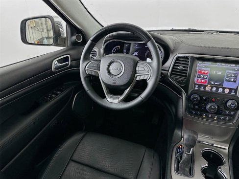Used 2017 Jeep Grand Cherokee Summit image 24