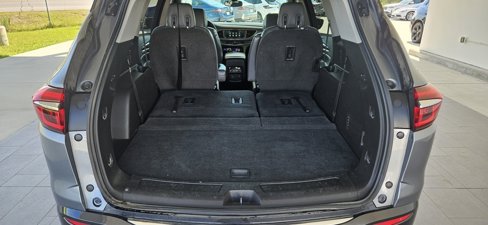 Used 2018 Buick Enclave Essence image 15