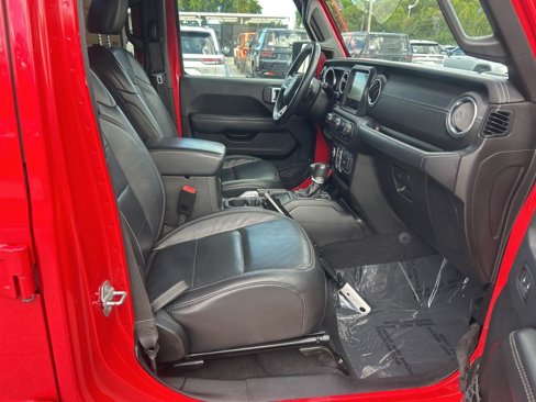 Used 2018 Jeep Wrangler Unlimited Sahara image 24