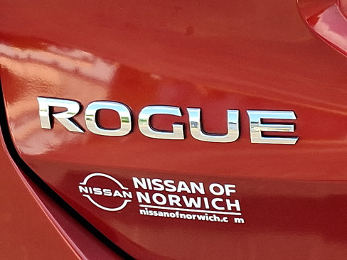 Used 2016 Nissan Rogue S image 30