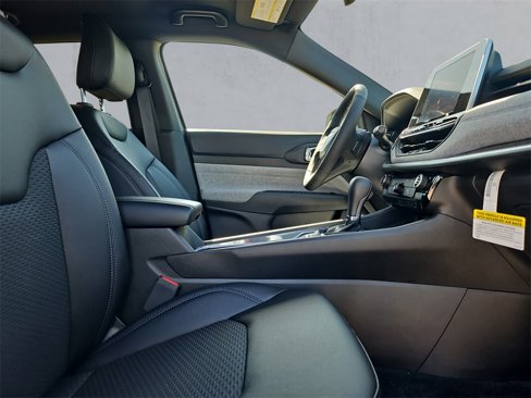 New 2025 Jeep Compass Latitude image 15