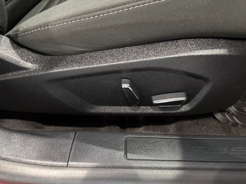 Used 2018 Ford Fusion SE image 14