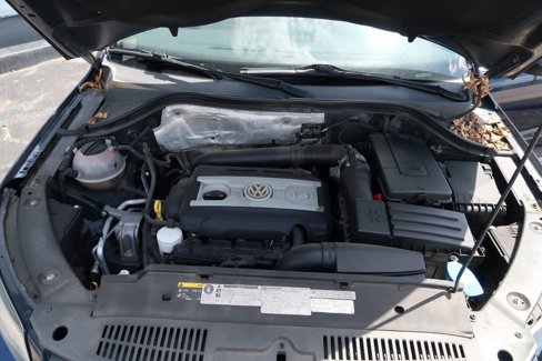 Used 2013 Volkswagen Tiguan S image 13