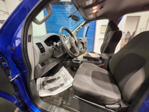 Used 2015 Nissan Xterra X image 28