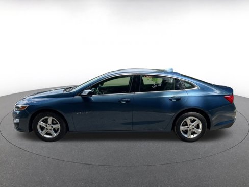 Used 2024 Chevrolet Malibu LT image 11