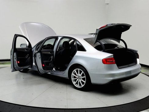 Used 2015 Audi A4 2.0T Premium image 12
