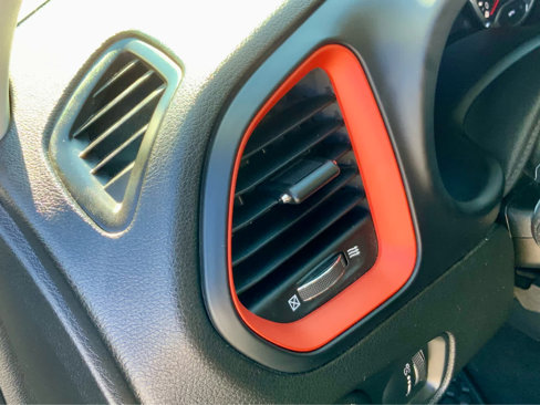 Used 2018 Jeep Renegade Sport w/ Power & Air Group image 48