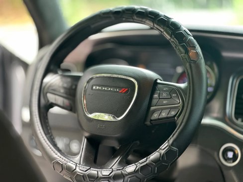 Used 2015 Dodge Charger SE w/ Popular Equipment Group image 18