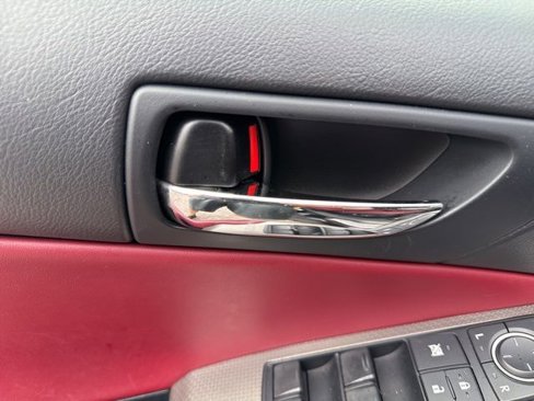 Used 2014 Lexus IS 350 image 20