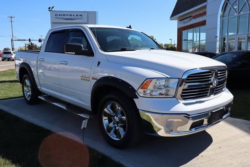 Used 2016 RAM 1500 Big Horn image 3