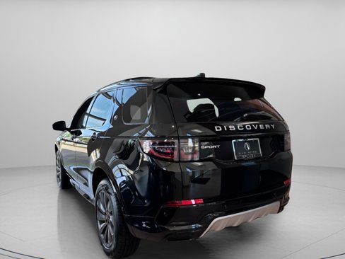 New 2025 Land Rover Discovery Sport S image 2