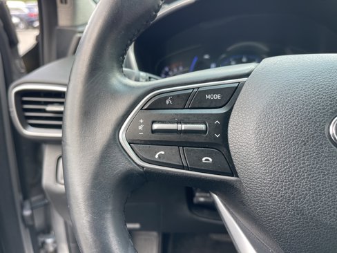 Used 2020 Hyundai Santa Fe SEL w/ Convenience + Premium Package image 17