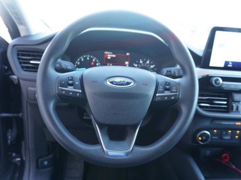 Used 2022 Ford Escape SE image 19