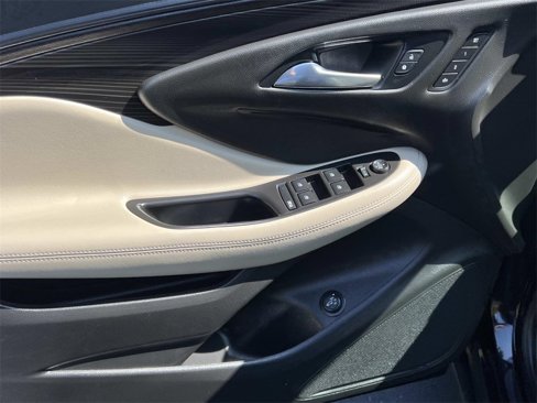 Certified 2019 Buick Envision Essence image 16