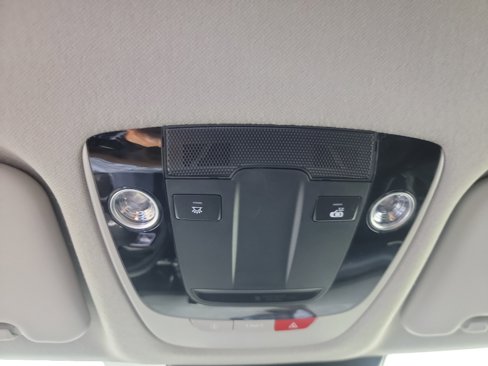 Certified 2023 Kia Seltos S w/ Navigation Package image 21