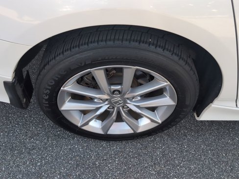 Used 2021 Honda Accord LX image 10